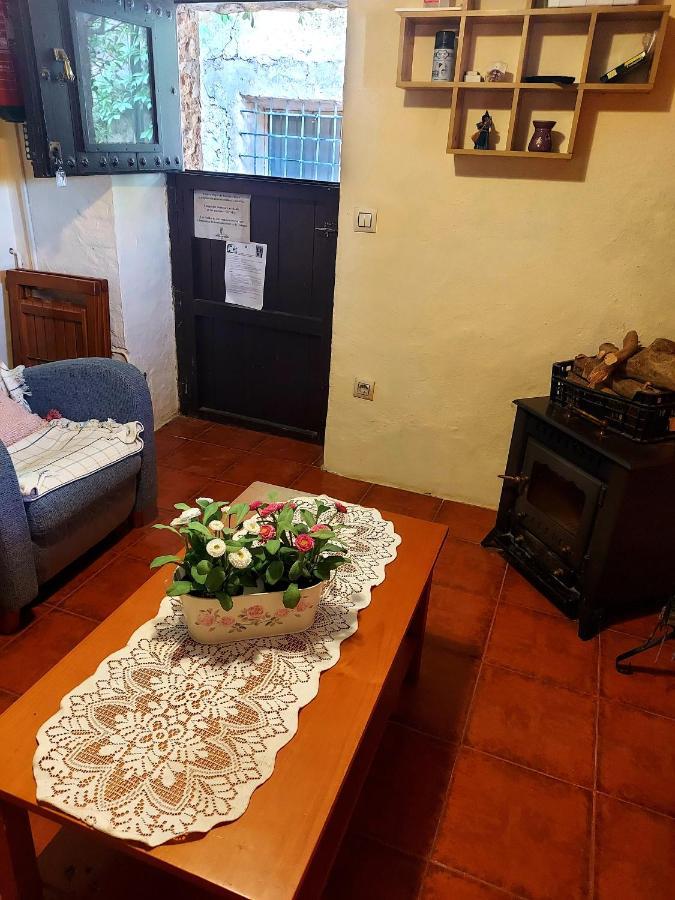 Casa Del Aguila Del Valle Riopar Viejo ภายนอก รูปภาพ